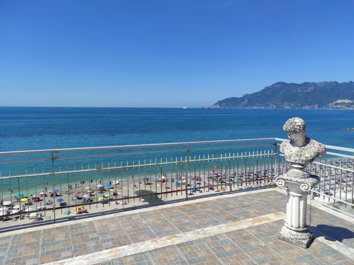 Belvedere Sea Suite Salerno Buitenkant foto